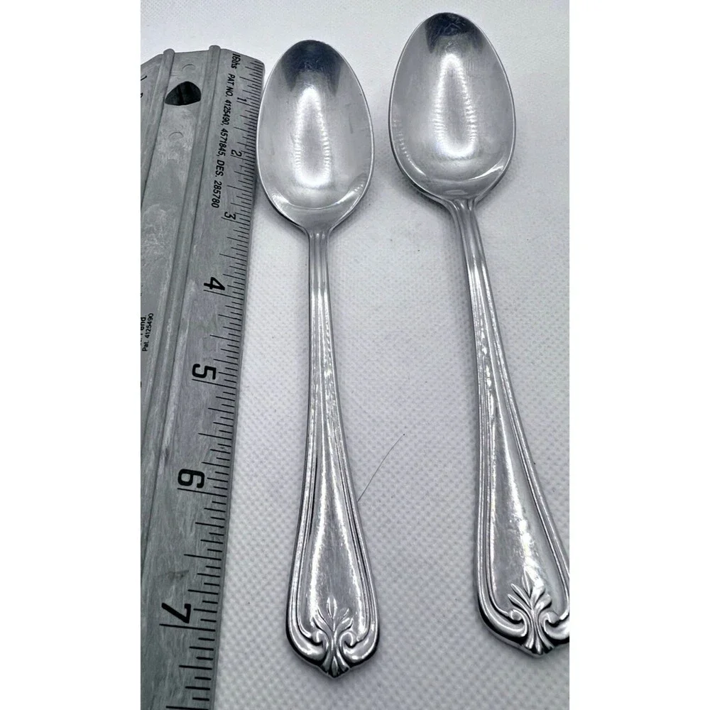2 Lenox Stainless BUTLER'S GOURMET  Teaspoons 18/8 Flatware China 7 1/4